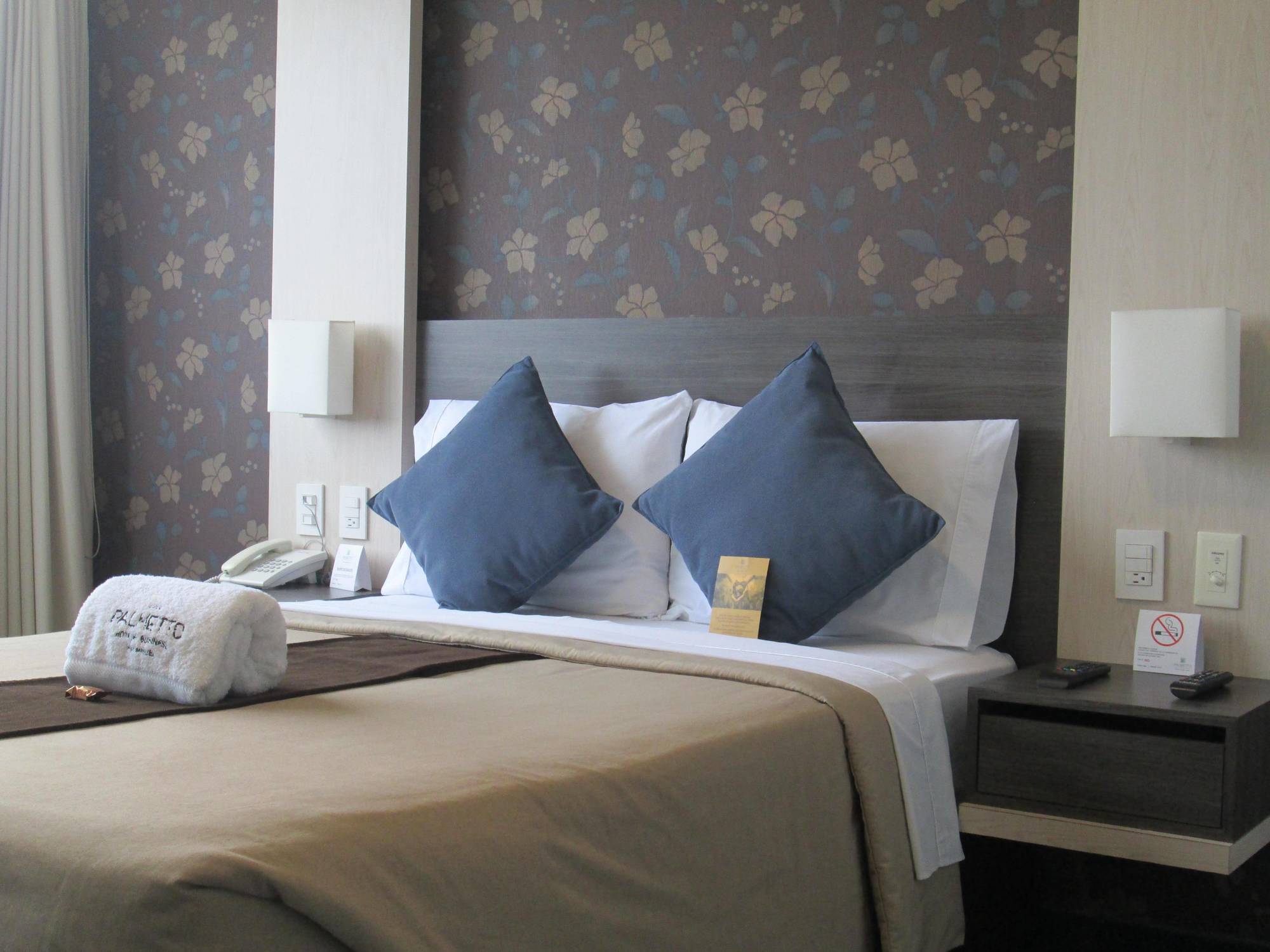 Palmetto Hotel Business San Miguel Lima Luaran gambar